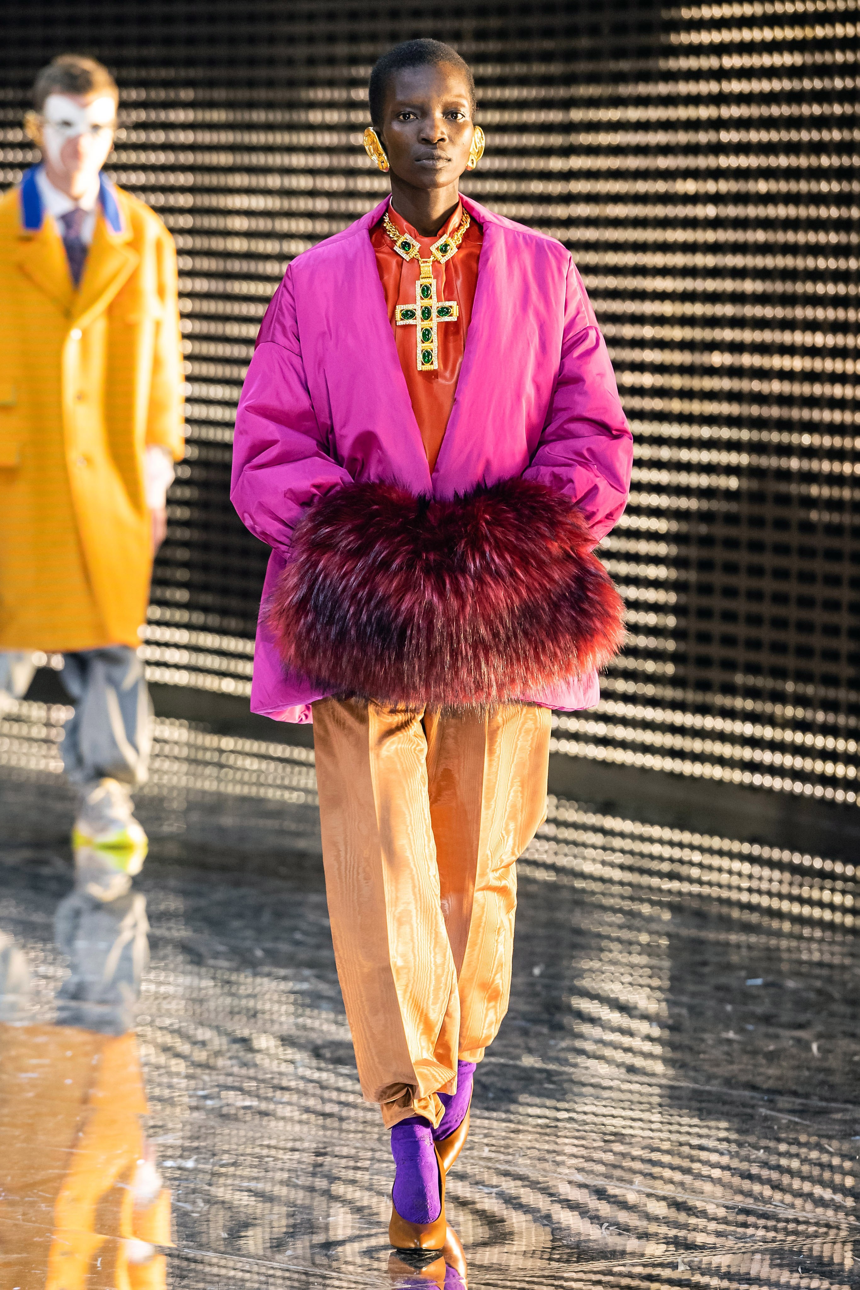 Show dien Gucci anh 63