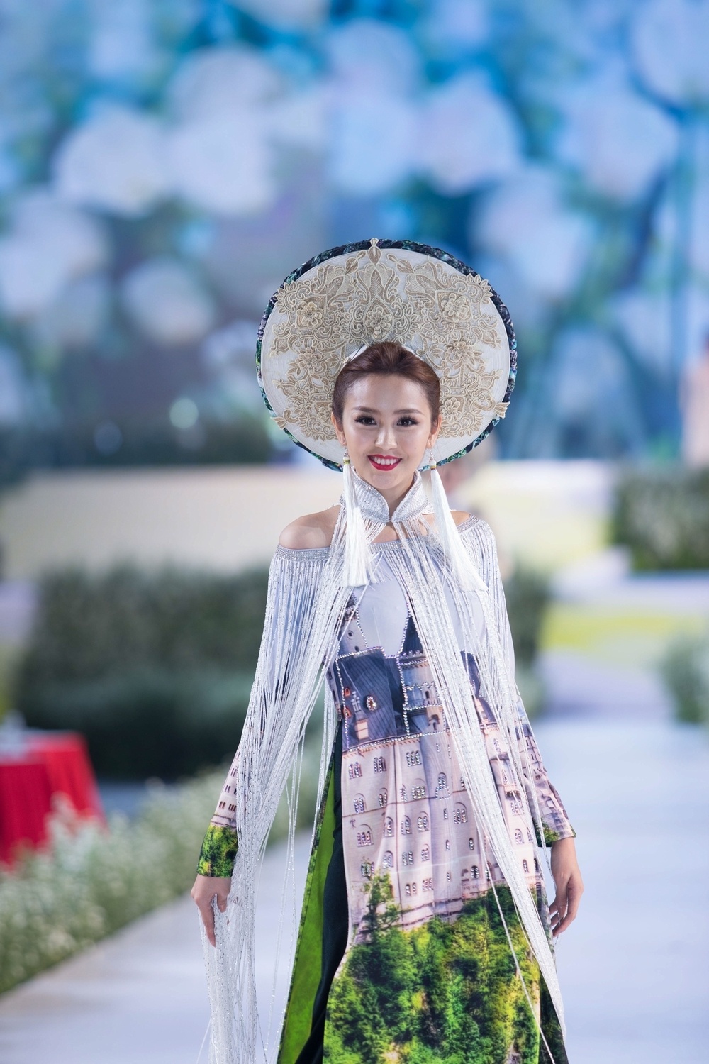 Ta ao dai Viet anh 8