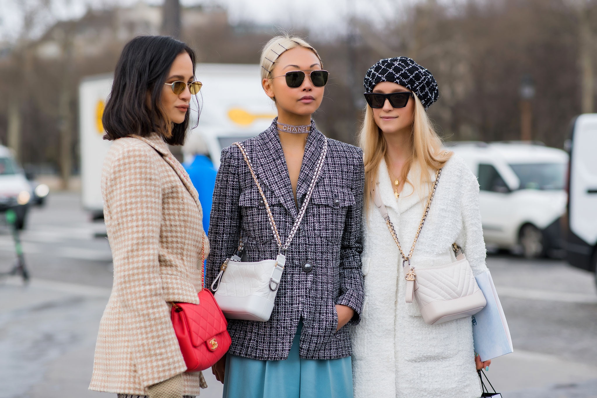 Khong khi nhon nhip truoc them show Chanel cuoi cua Karl Lagerfeld hinh anh