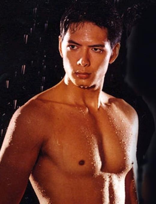 nhan sac sao nam anh 17