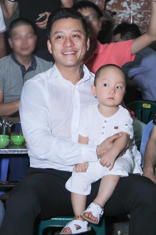 nhan sac sao nam anh 16