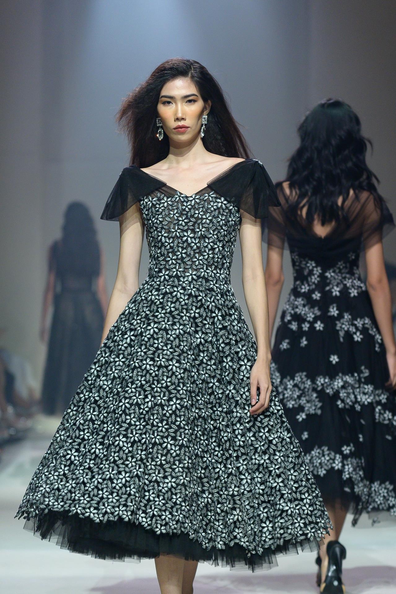 Show Lê Thanh Hòa ảnh 15 Show Le Thanh Hoa anh 15