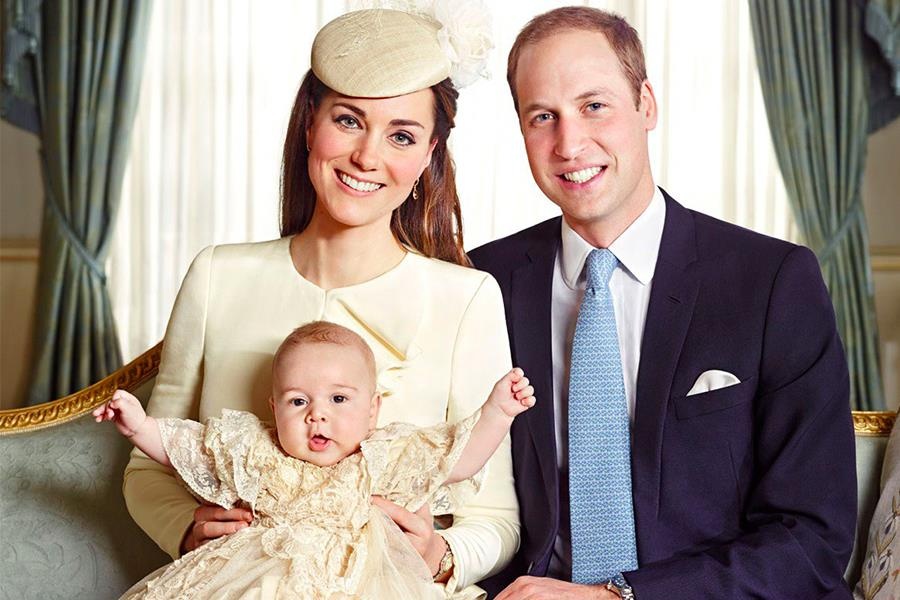 Y nghia dang sau nhung bo do cu cua cac Cong chua, Hoang tu Anh hinh anh