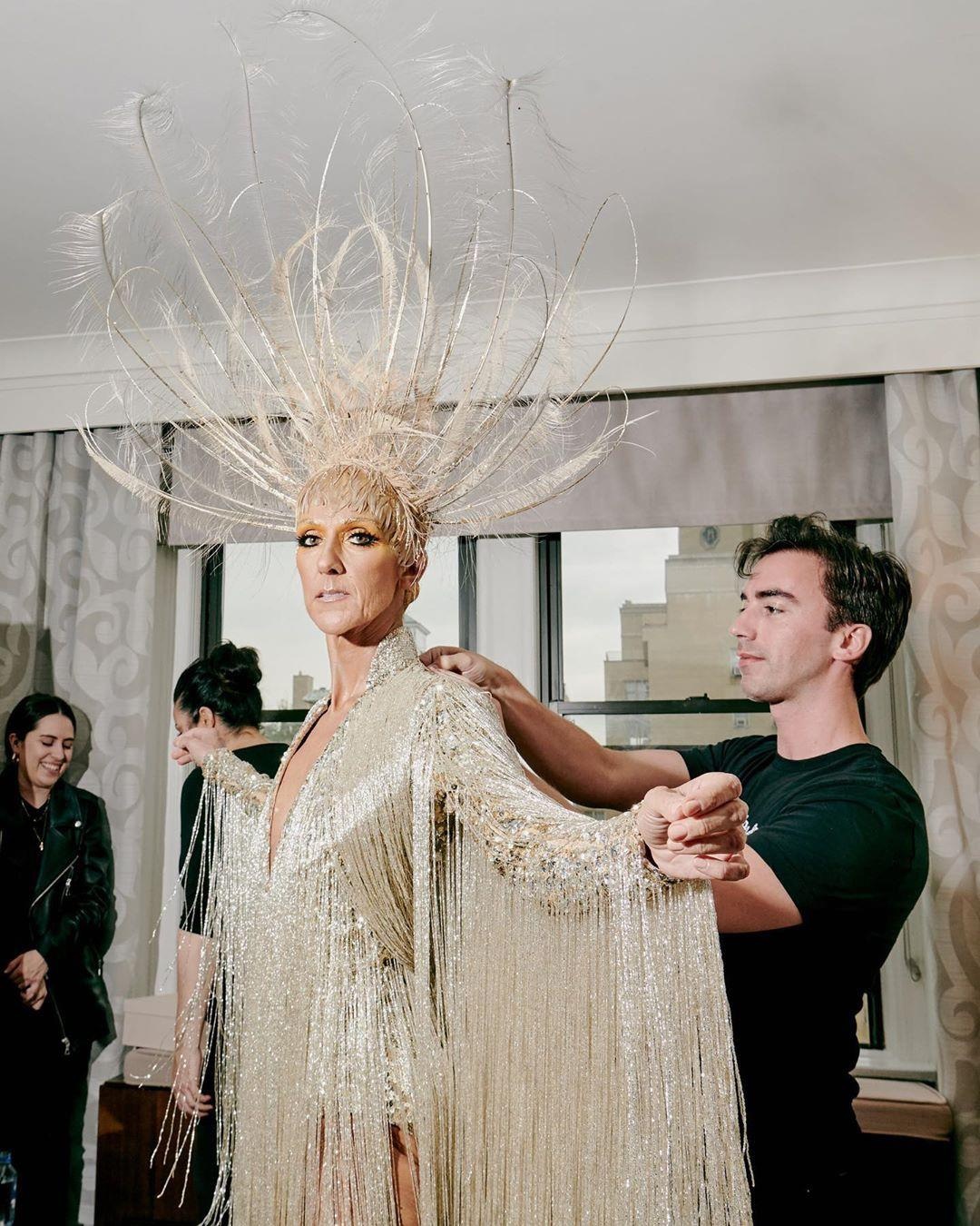 Váy 10kg Celine Dion ảnh 5 Vay 10kg Celine Dion anh 5