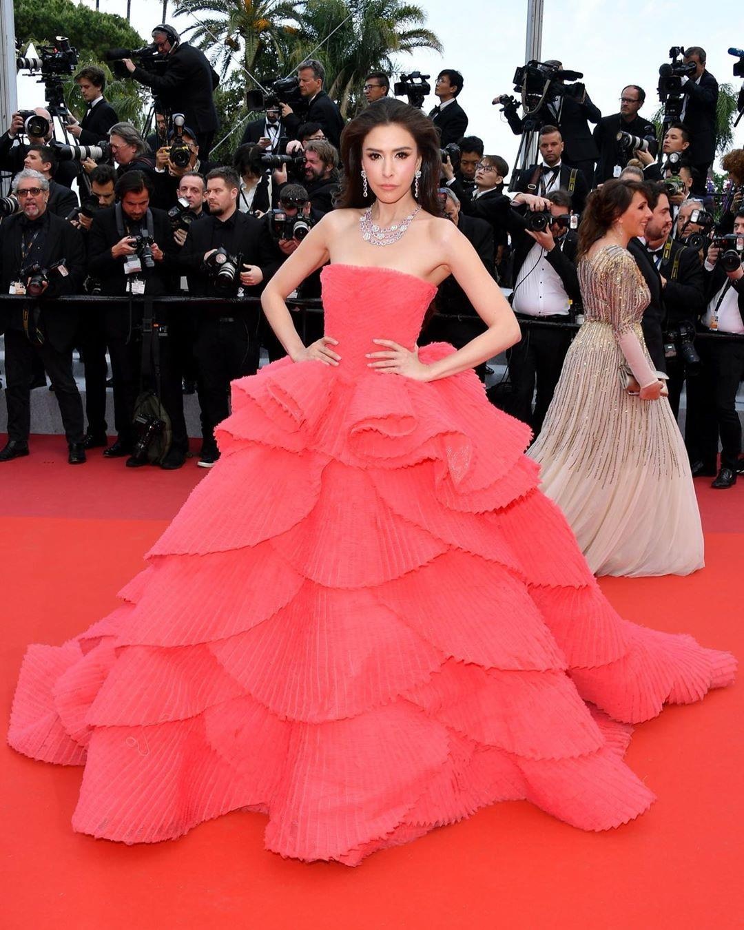 Trang phục Selena Gomez ảnh 8 Trang phuc Selena Gomez anh 8