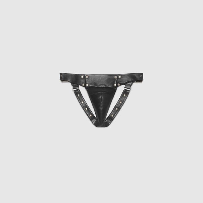 Gucci xúc phạm chủng tộc  ảnh 4 Gucci xuc pham chung toc anh 4