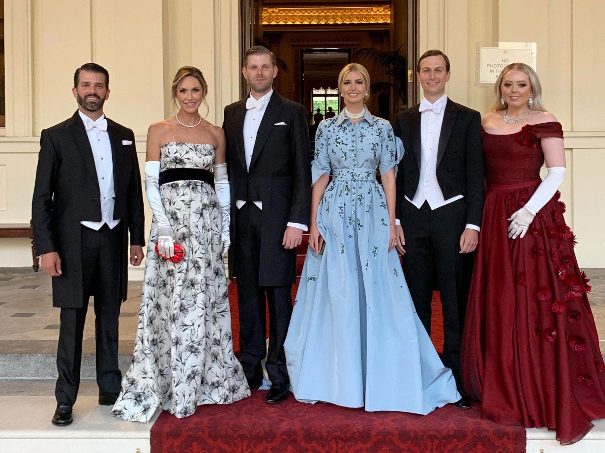 Trang phuc hang hieu Ivanka Trump anh 4