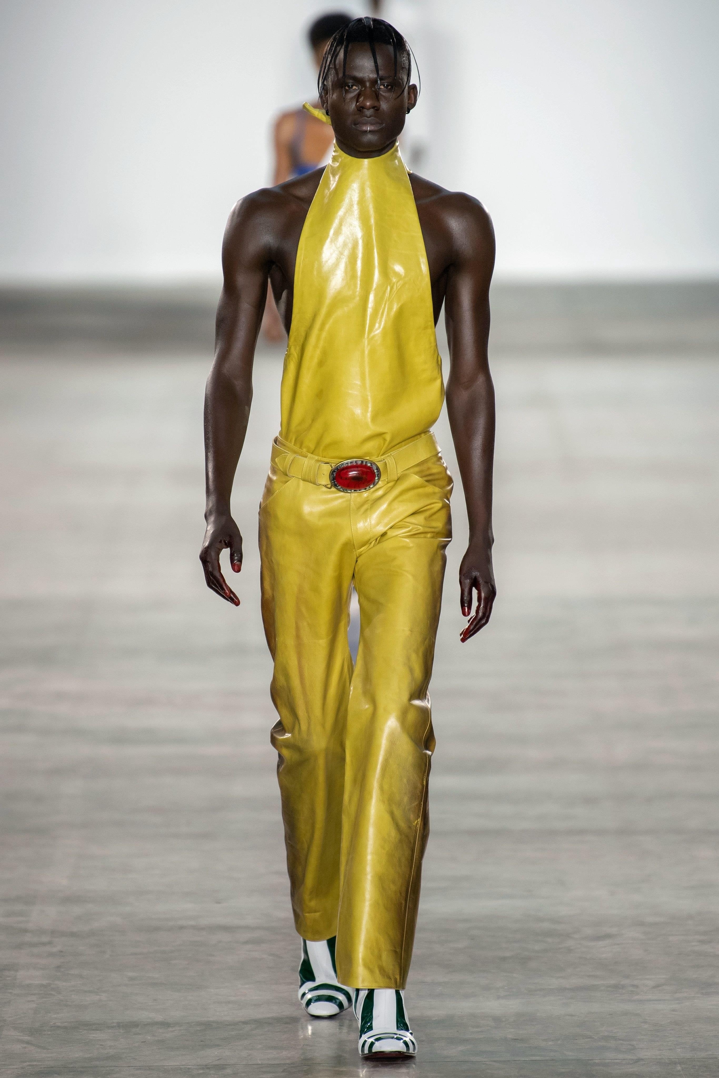 Nguoi mac mac ho anh 7