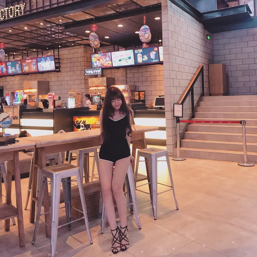 Phong cach thoi trang Yen Xuan anh 4