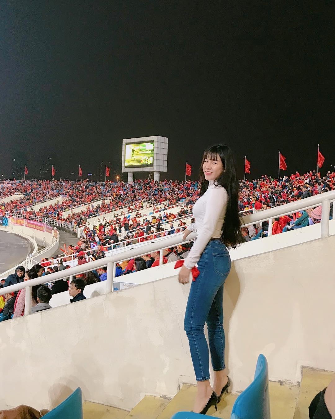 Phong cach thoi trang Yen Xuan anh 9