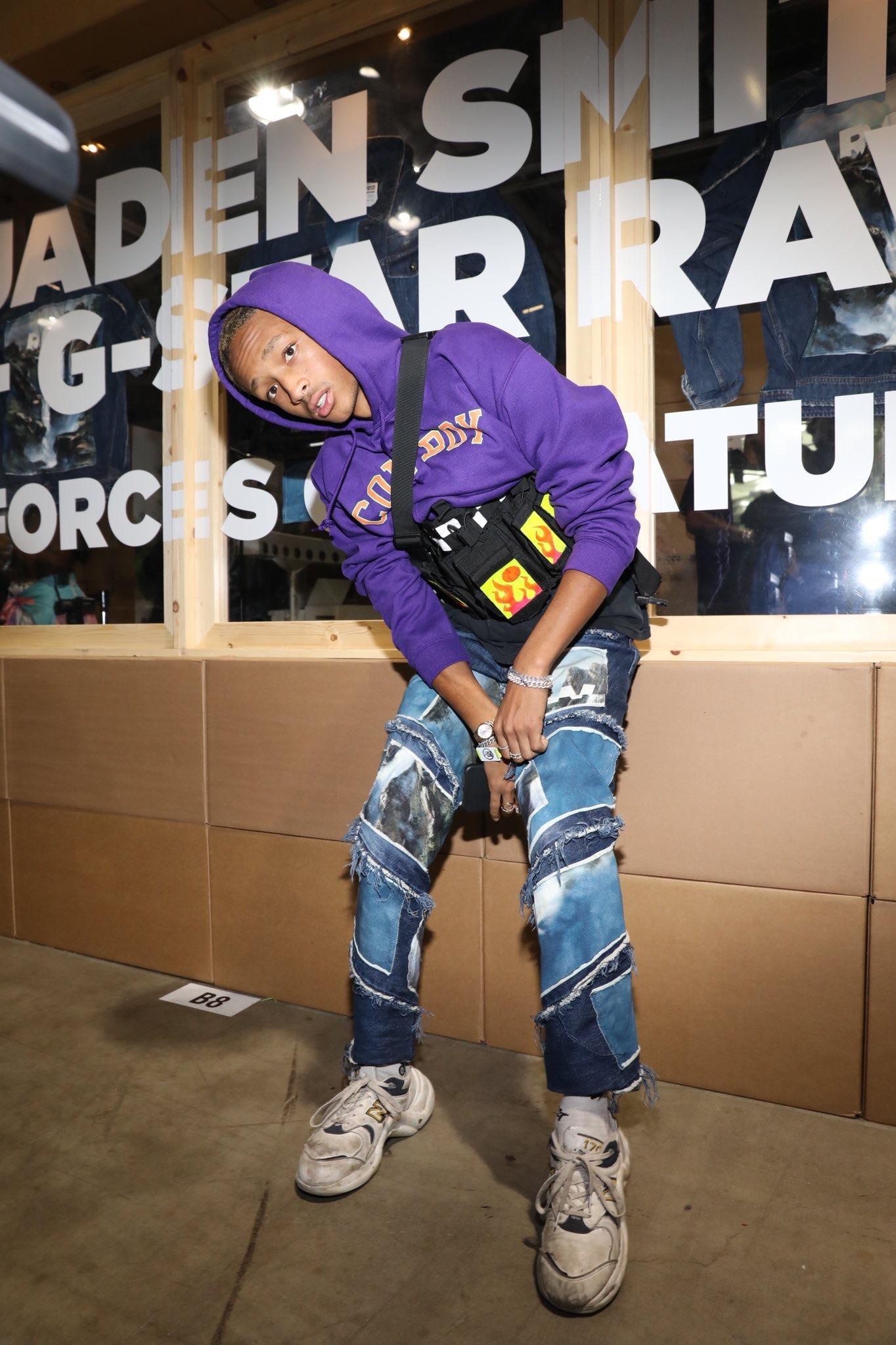 Phong cach thoi trang Jaden Smith anh 4