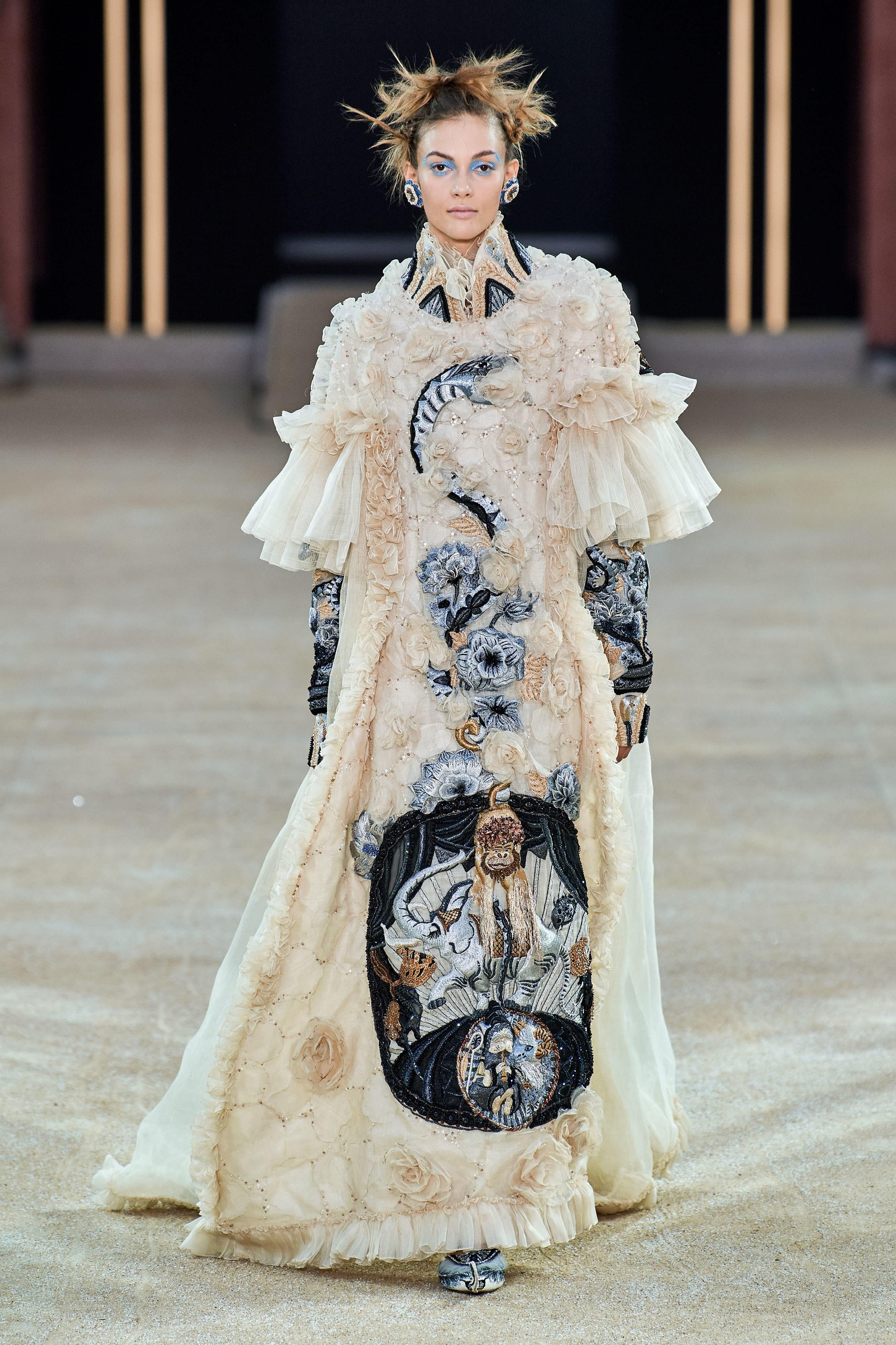 hinh anh show dien Guo Pei anh 5