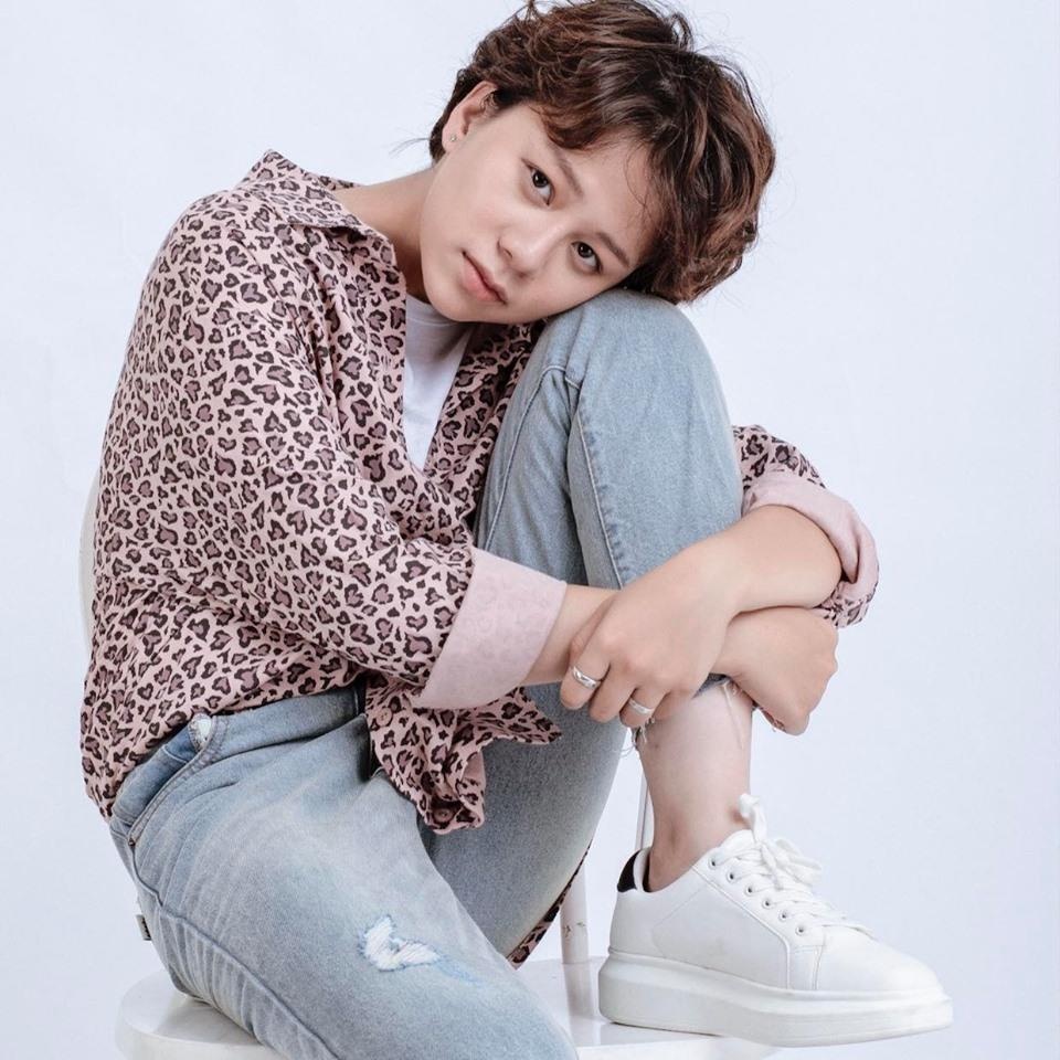 Phong cach thoi trang Bao Han anh 1