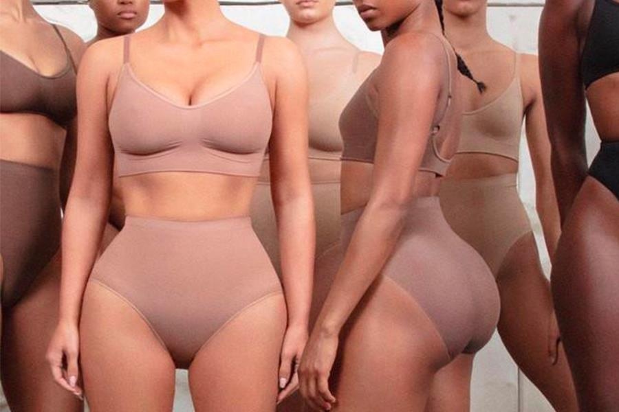 Nhung mon do thoi trang kho hieu, gay tranh cai nua dau 2019 hinh anh