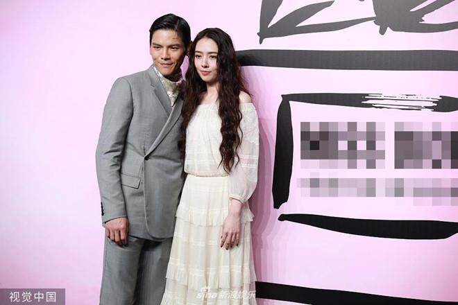 Angela Baby khoe nguc anh 6