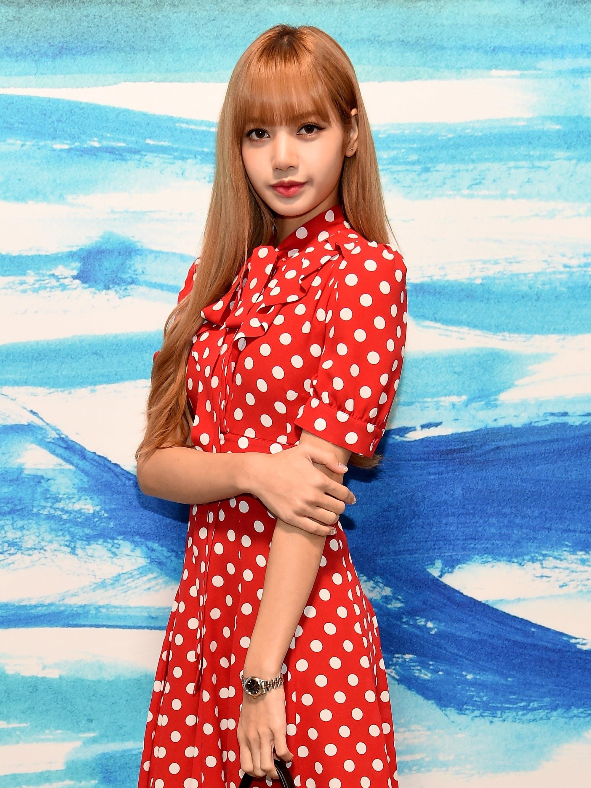 Phong cach thoi trang Lisa anh 8