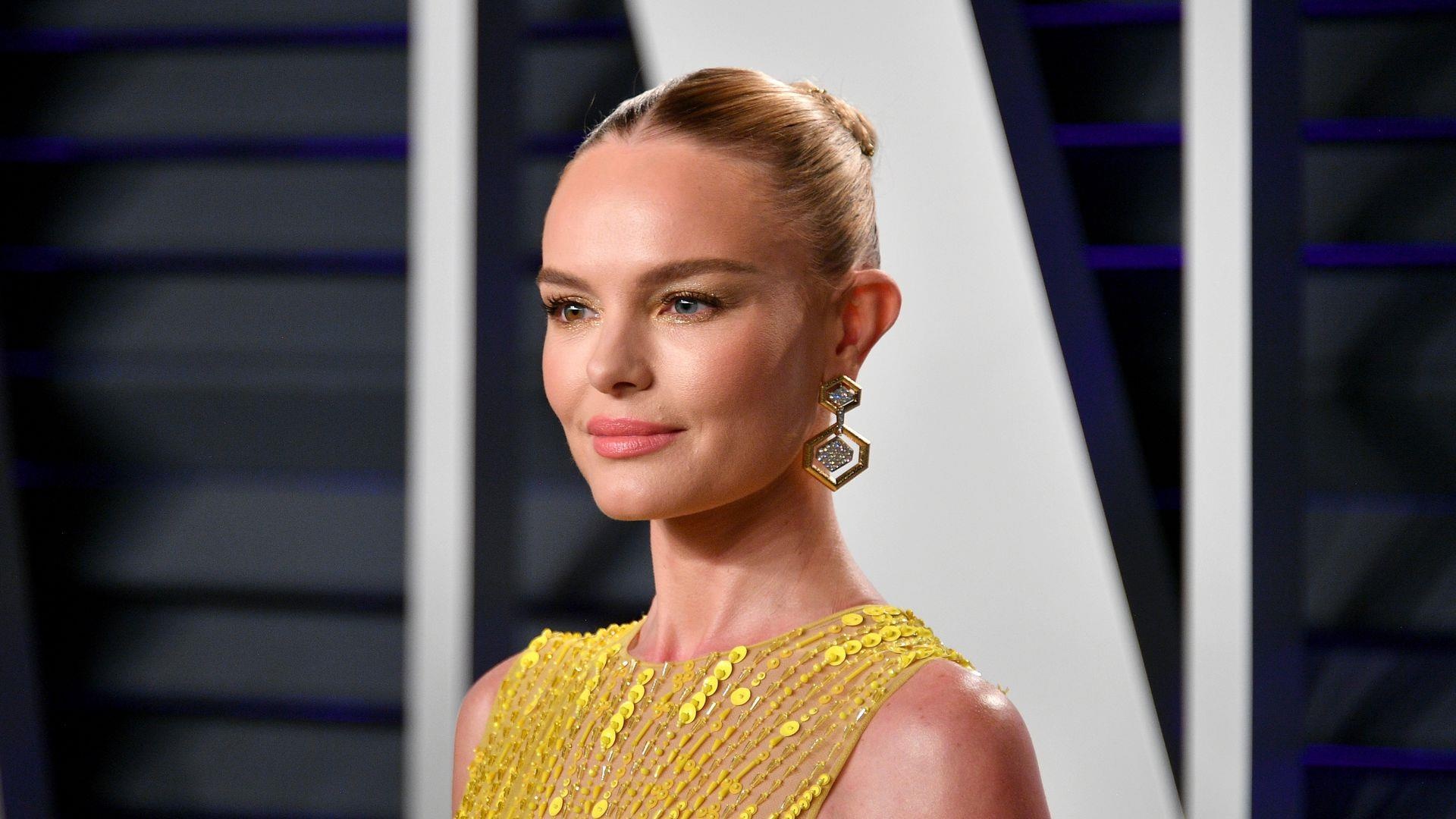 Vi sao kim cuong tro thanh bieu tuong cua thoi trang va dang cap? hinh anh