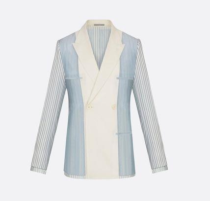 Son Tung mac do hang hieu trong Sky Tour anh 8