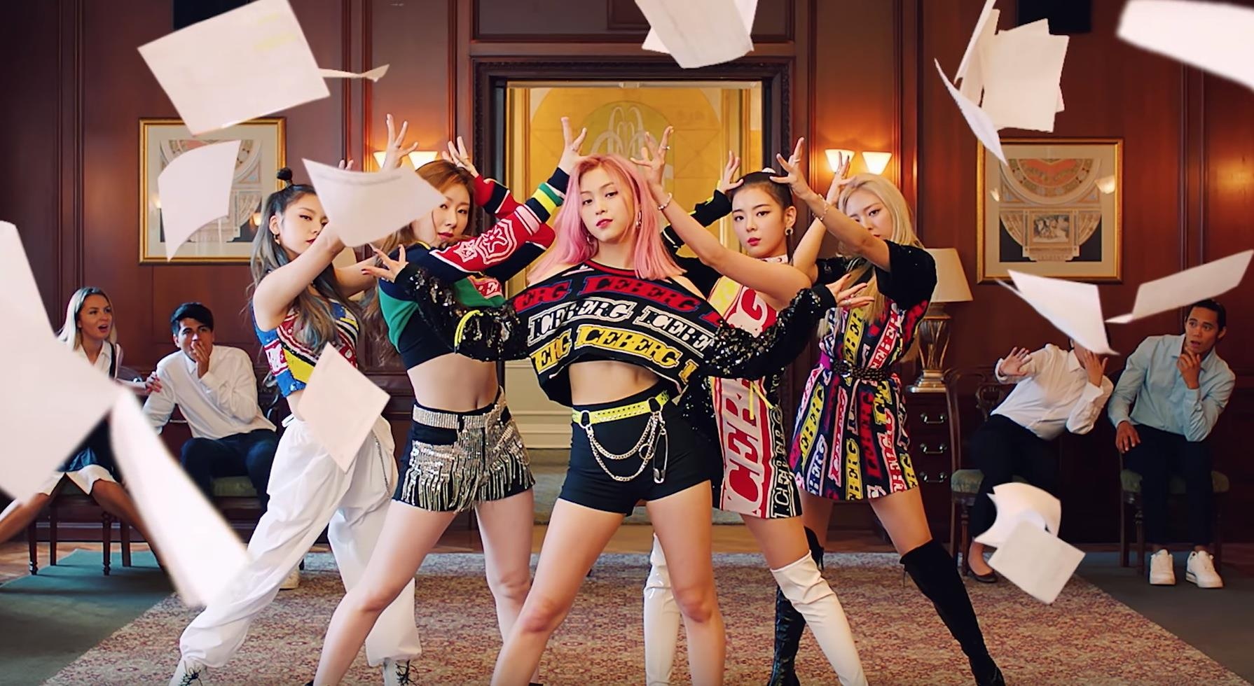 Thoi trang hang hieu ITZY anh 4