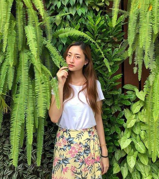 Phong cach thoi trang Luong Thuy Linh anh 7