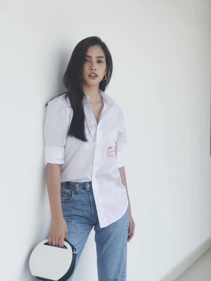 Phong cach thoi trang cua hoa hau Tieu Vy anh 9