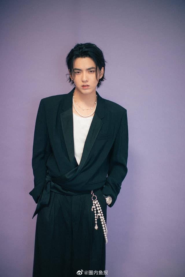 Ngo Diec Pham mac do nu tinh anh 1