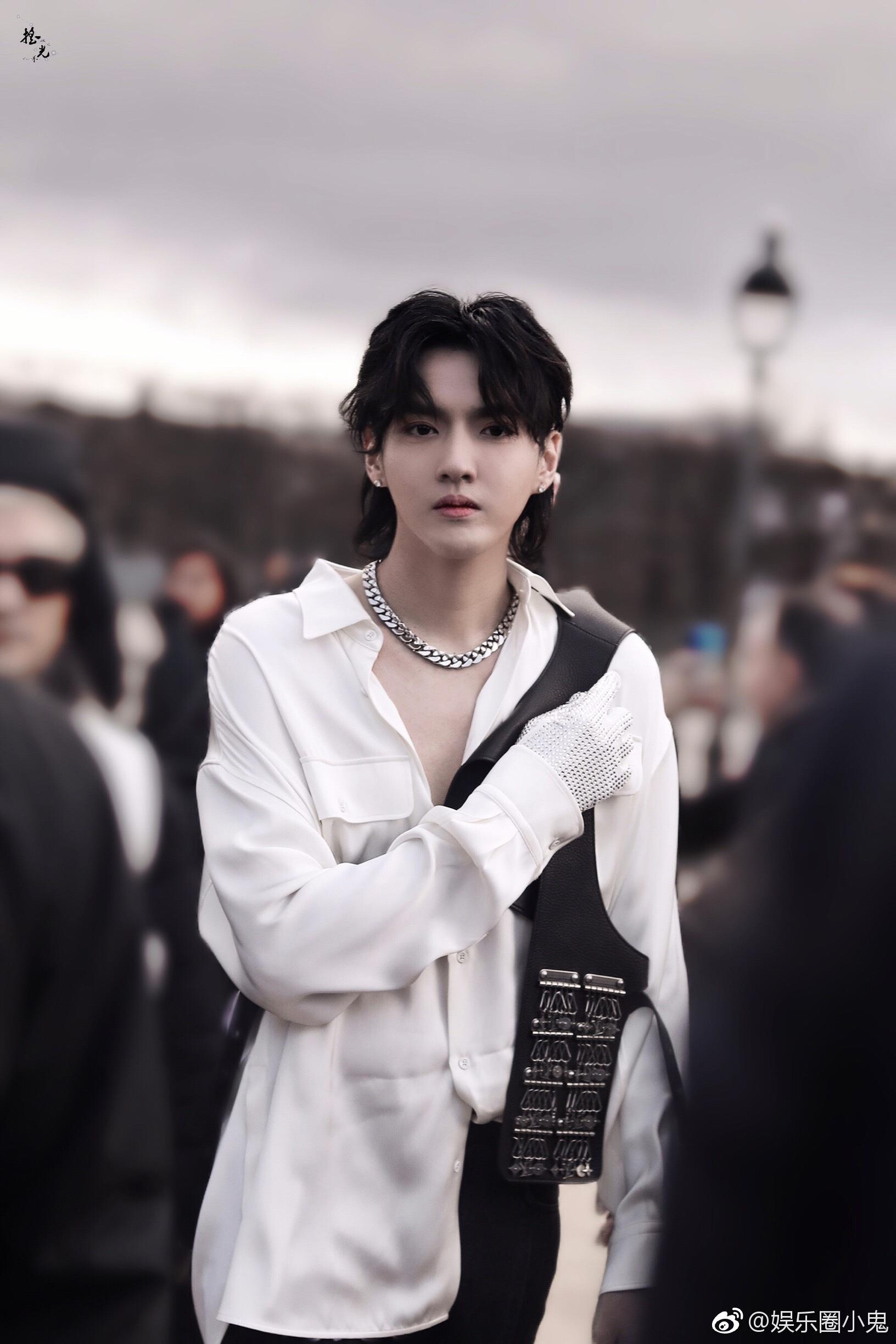 Phong cách thời trang nữ tính Ngô Diệc Phàm ảnh 4 Phong cach thoi trang nu tinh Ngo Diec Pham anh 4