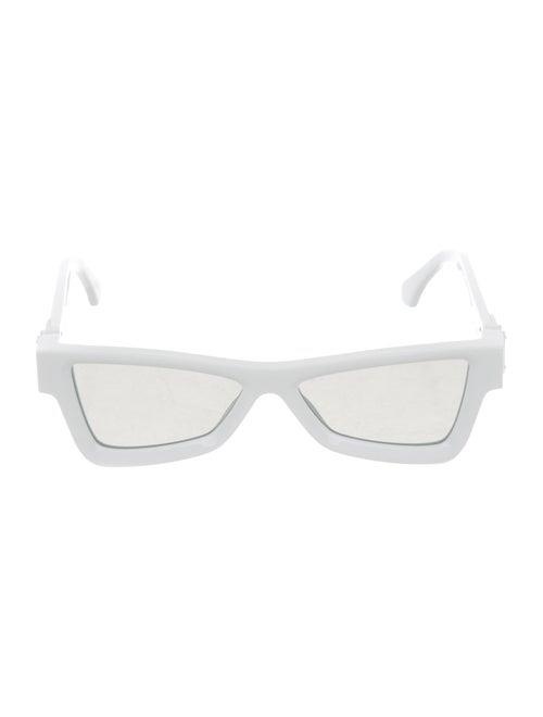 Trang phuc hang hieu cua Son Tung anh 6