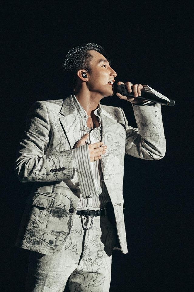 Trang phuc hang hieu cua Son Tung anh 7