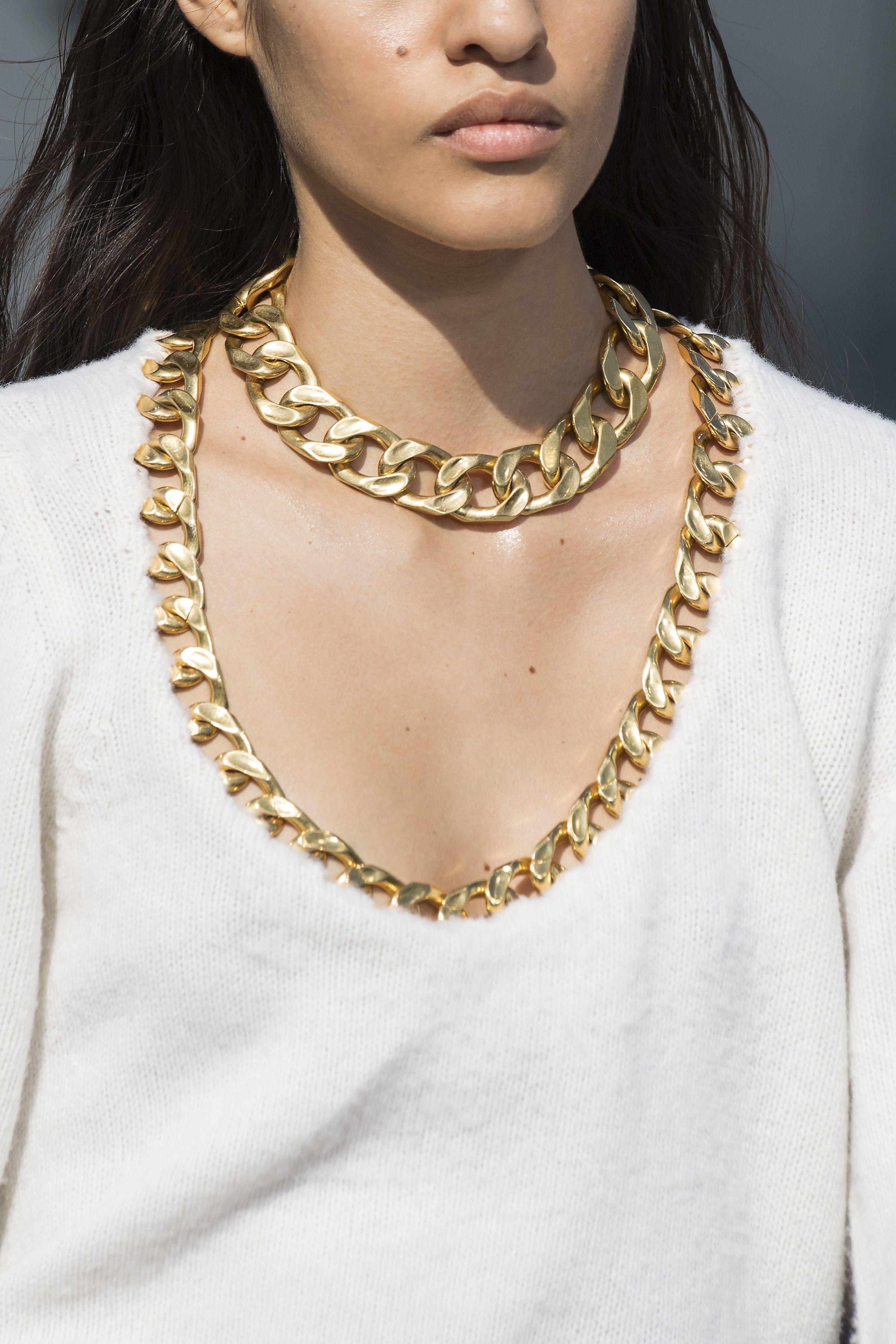 Xu hướng vòng cổ xích vàng ảnh 1 Xu huong vong co xich vang anh 1