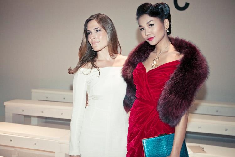 Sao Viet gay tranh cai voi ao long thu anh 6