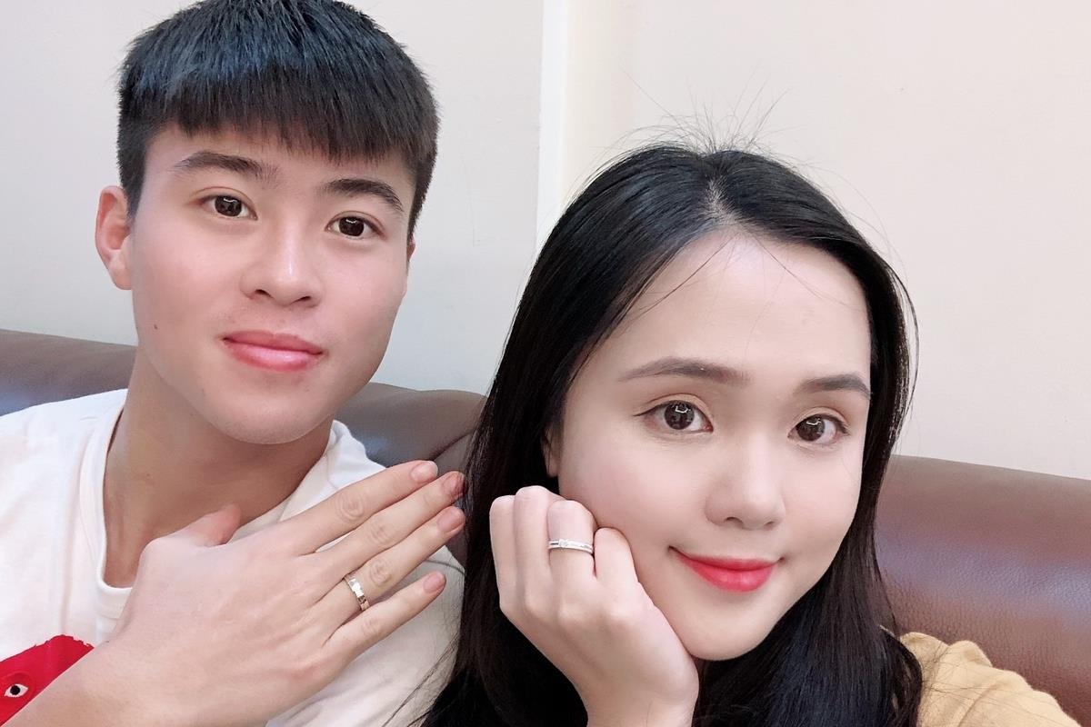 Trang suc cuoi y nghia the nao trong van hoa nguoi Viet? hinh anh