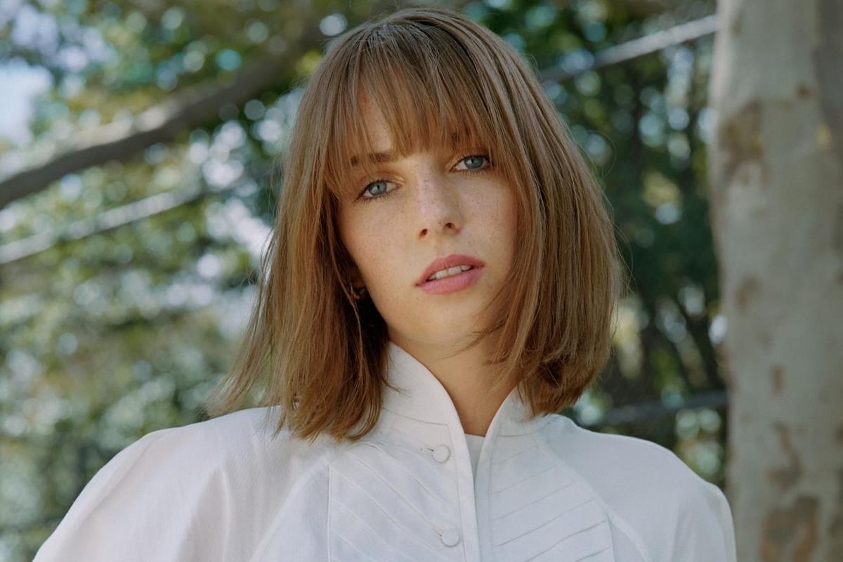 My nhan Hollywood xuat hien nhe nhang trong MV 'To love a boy' hinh anh