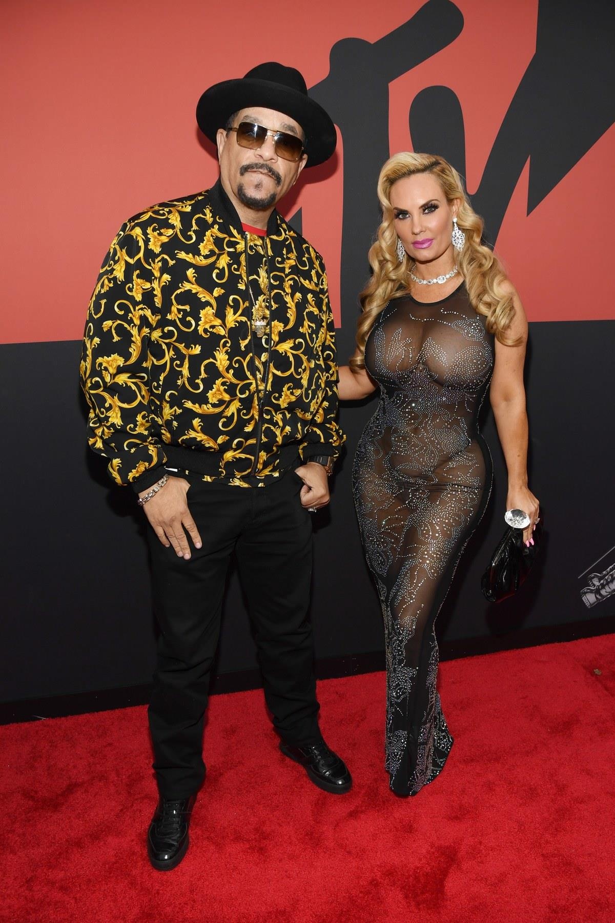 Tham hoa thoi trang VMAs anh 7