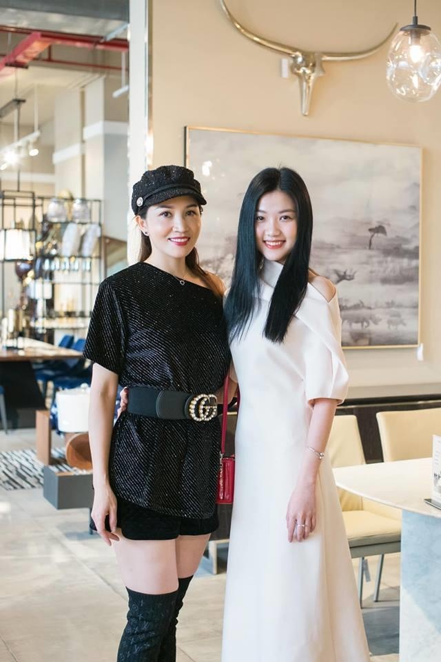 Phong cach thoi trang Tra tieu tam anh 10