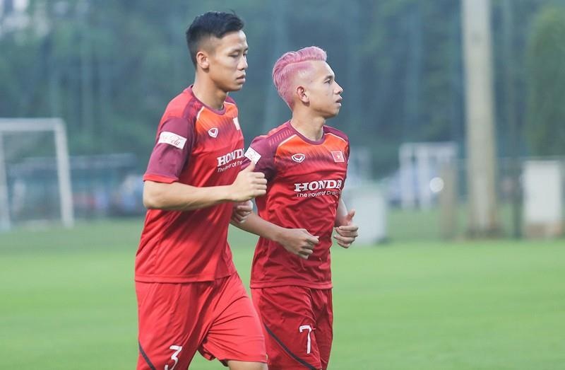 Hong Duy chuong mau sac noi bat anh 1