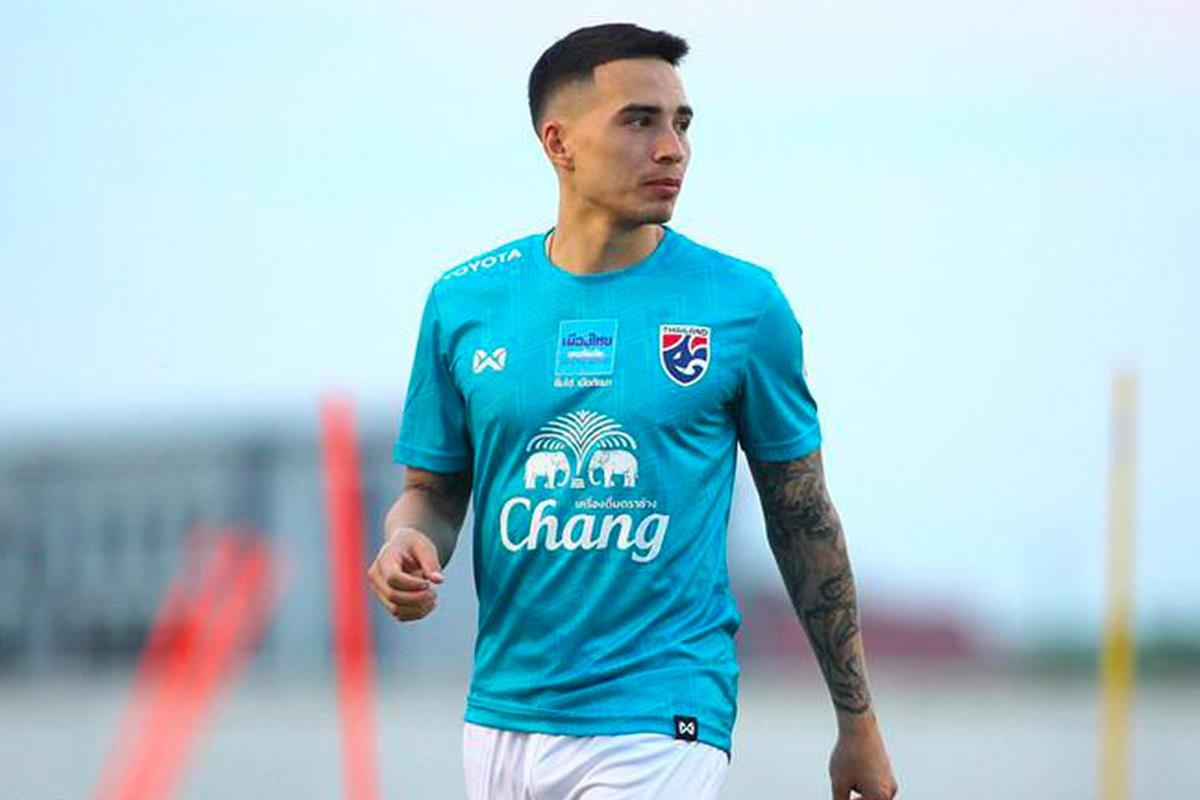 Tristan Do nam tinh tren san bong hinh anh