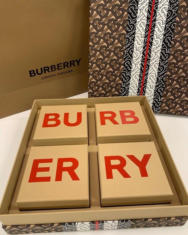 Hop banh trung thu doc dao anh 9