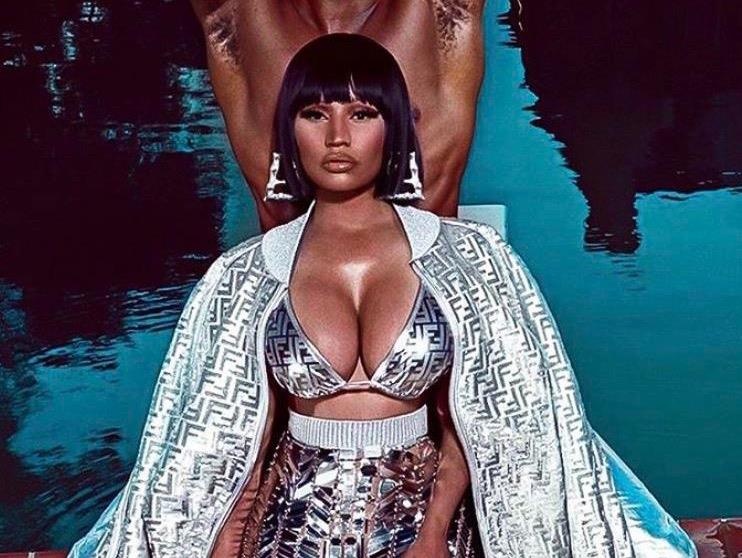 Nicki Minaj gia vo giai nghe de PR san pham thoi trang? hinh anh