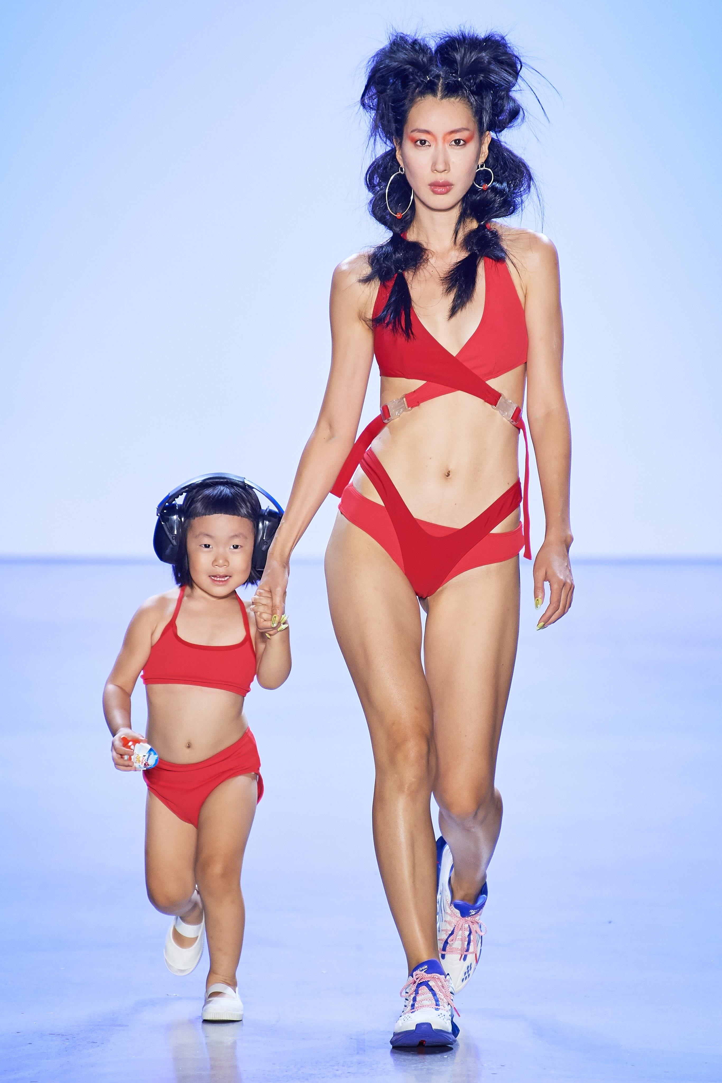 Nguoi mau vac bung bau anh 7