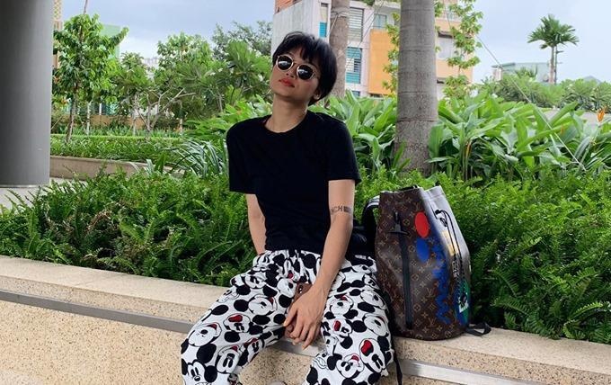Miu Le tu nhan cuong do hieu, tung mua tui xach gia mot ty dong hinh anh