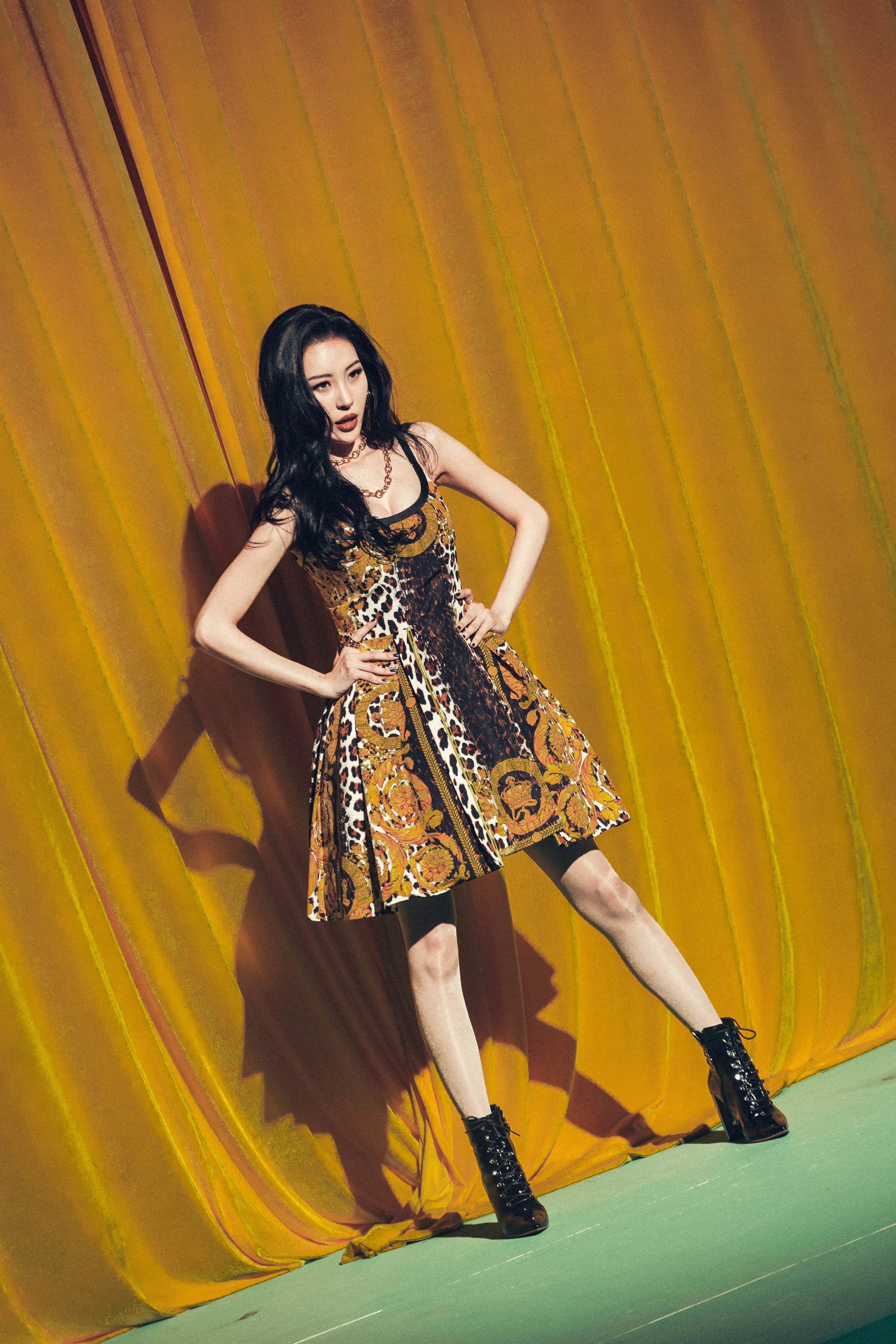 Sunmi khoe nguc day anh 5