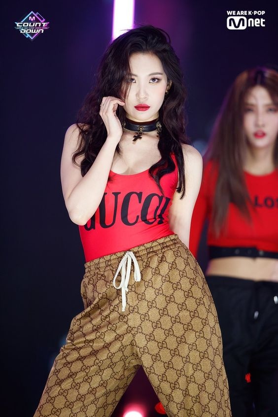 Sunmi khoe nguc day anh 8