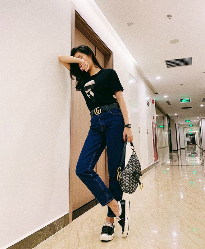 Bi quyet phoi do voi quan jeans nhu sao viet anh 13