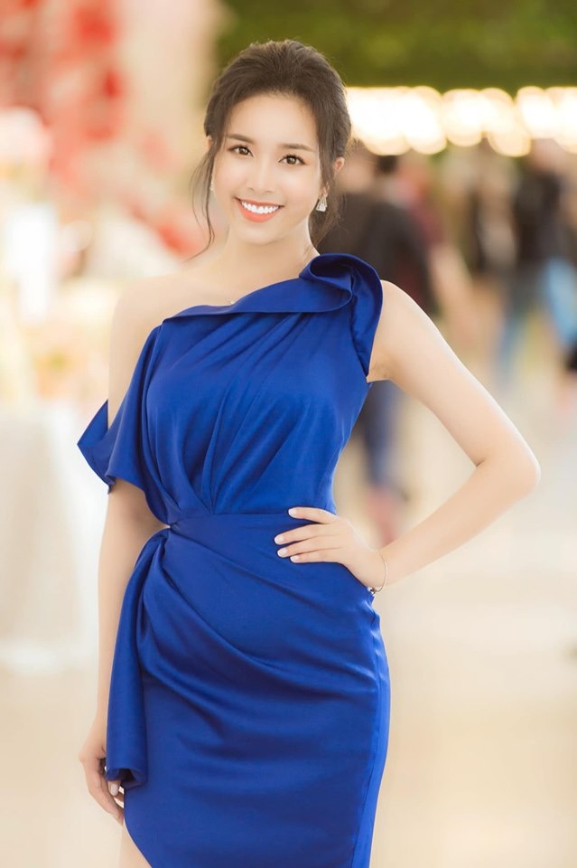 Phong cach thoi trang Thuy An anh 5