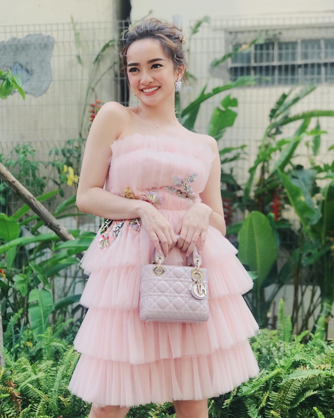 Phong cach thoi trang Kaity Nguyen anh 11