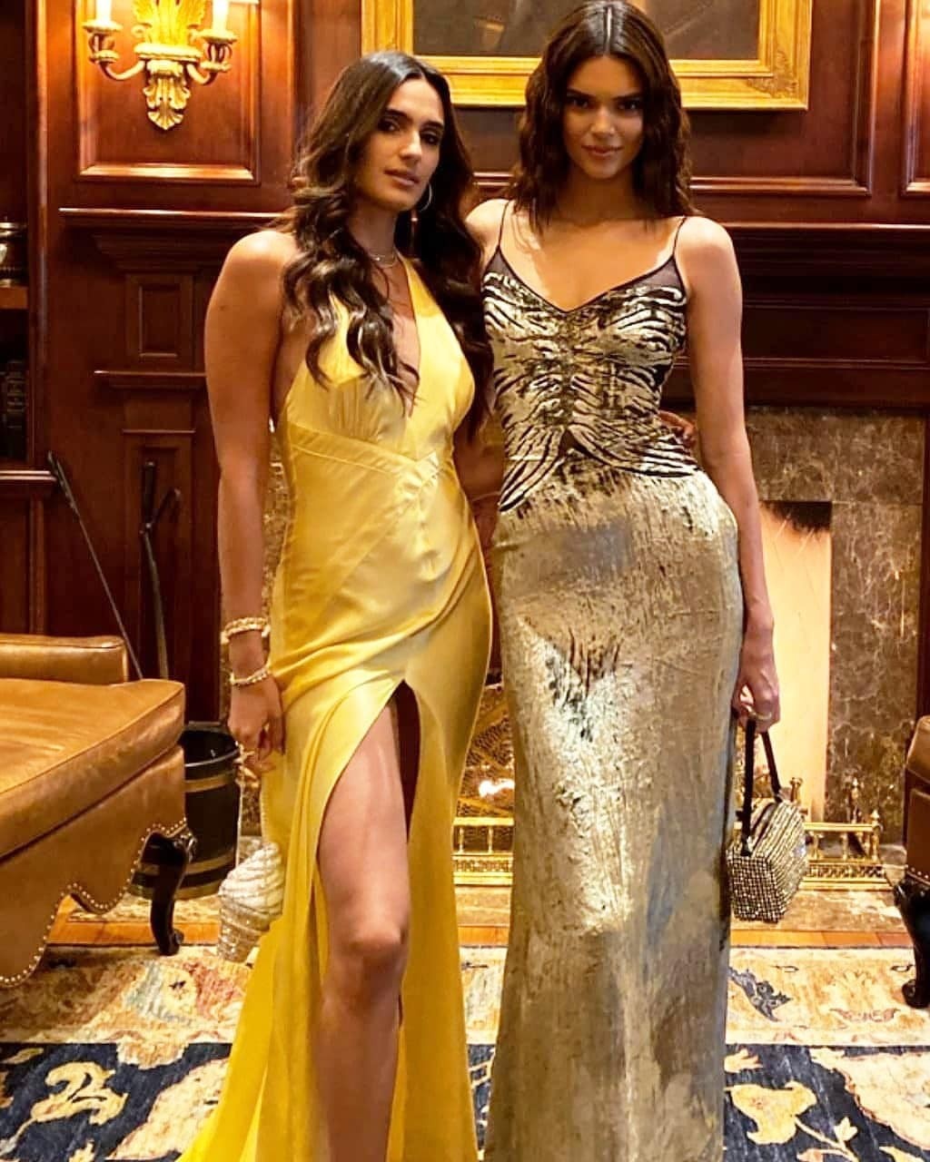 Trang phuc goi cam cua dan khach moi anh 5