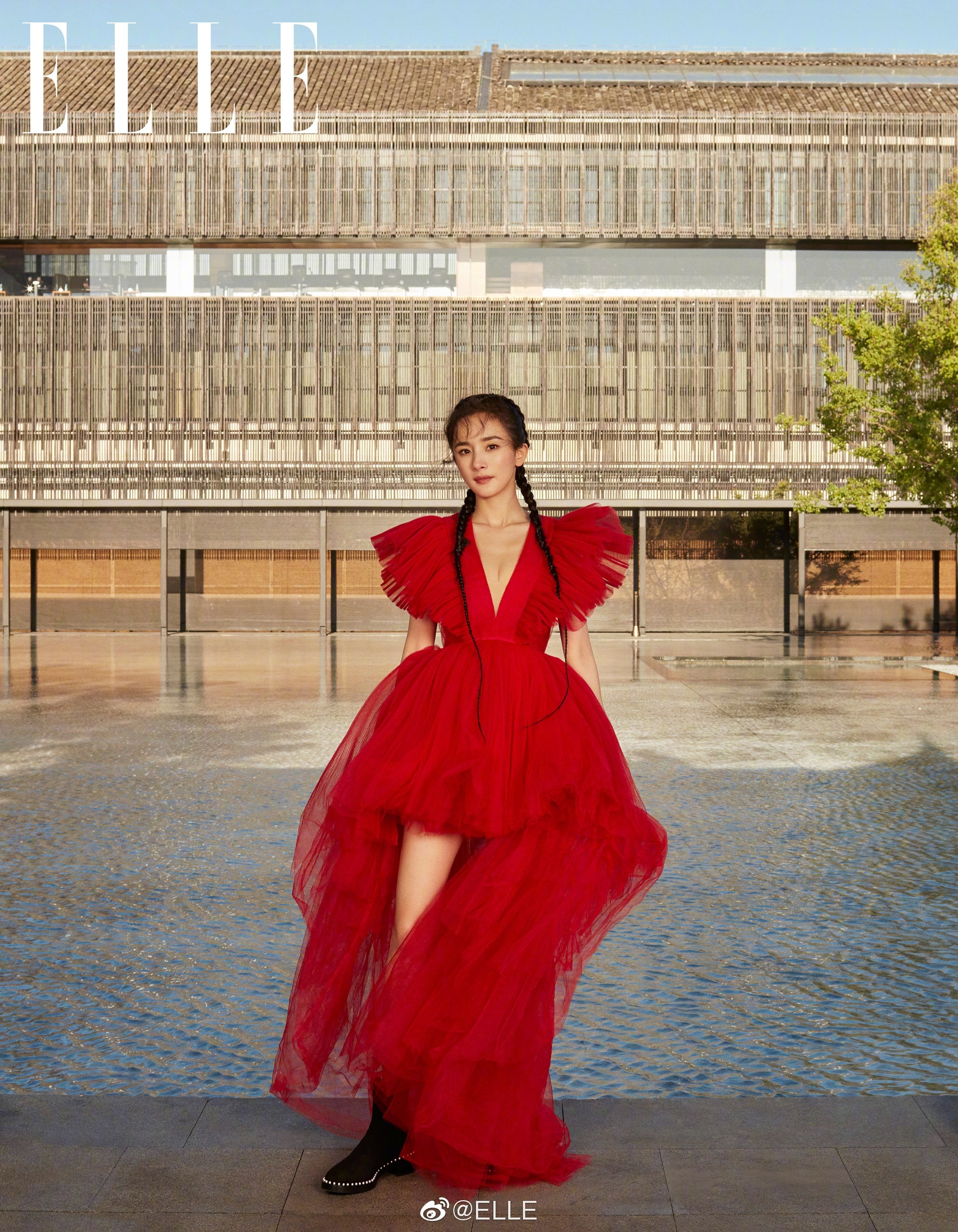 Dương Mịch đụng hàng Kendall Jenner ảnh 1 Duong Mich dung hang Kendall Jenner anh 1