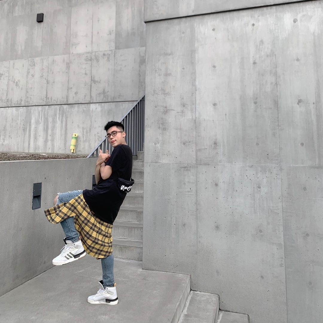 Em trai Son Tung nam tinh anh 4