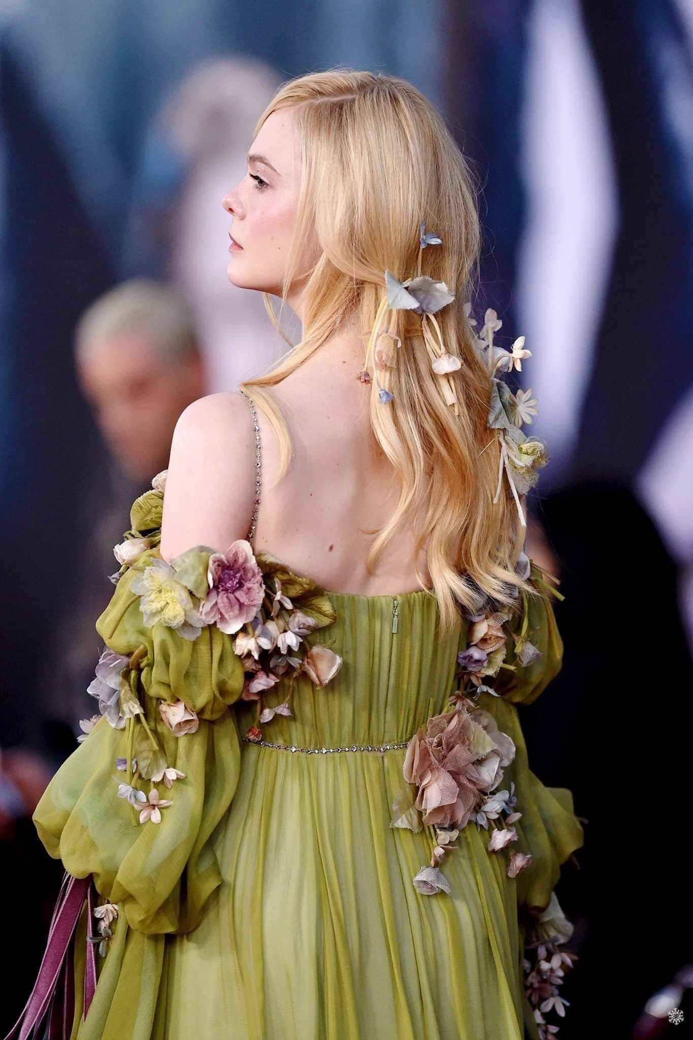 Elle Fanning dien vay cong chua anh 3